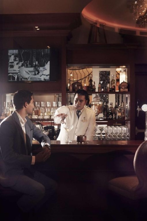 Raffles Makati Hotel image 12