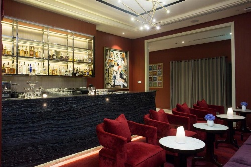 Raffles Makati Hotel image 30